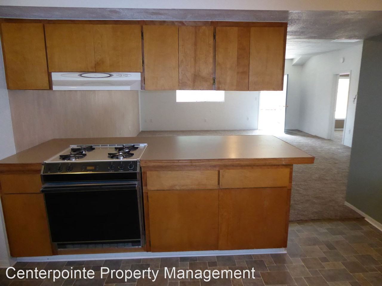 680 Robert Laverne St - Photo 3 of 12