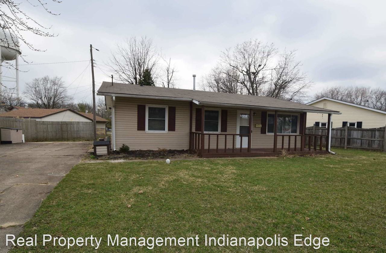 321 Shelton Pl - Photo 2 of 12