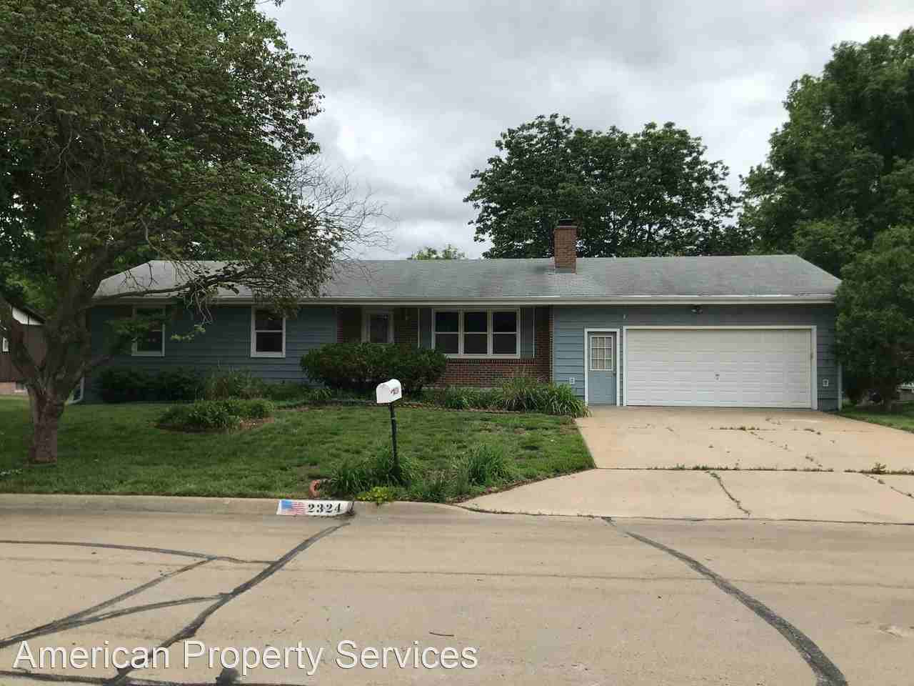 2324 Cheryl Terrace - Photo 2 of 15