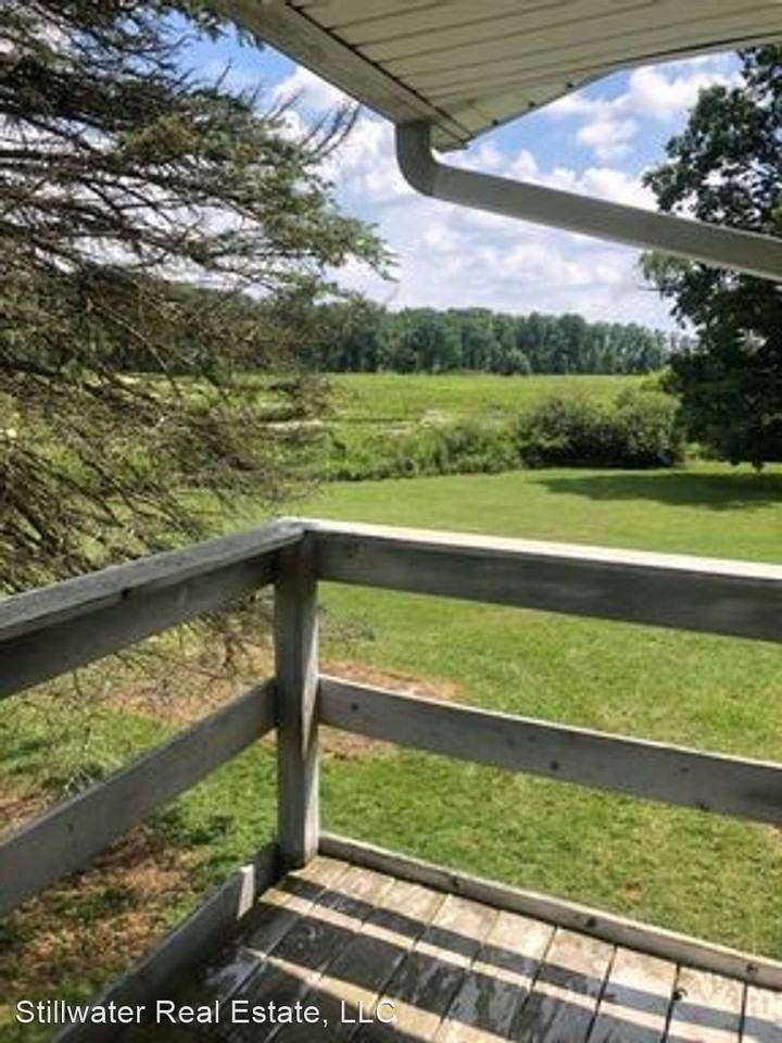 525 Mishler Rd - Photo 2 of 6