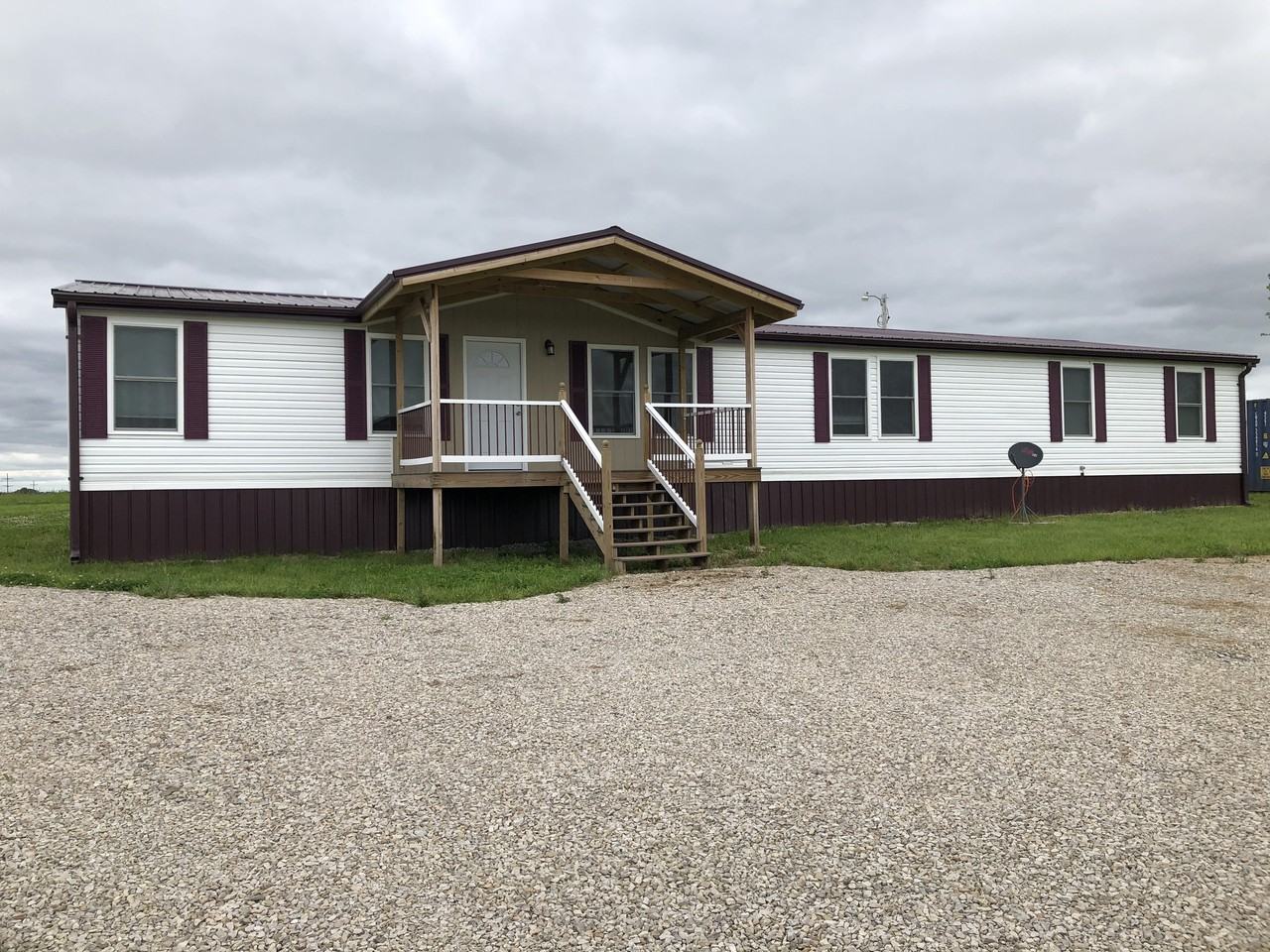92 Ne 501st Rd - Photo 2 of 30