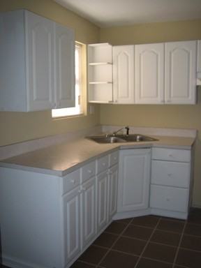 1998 Normal St - Photo 2 of 9