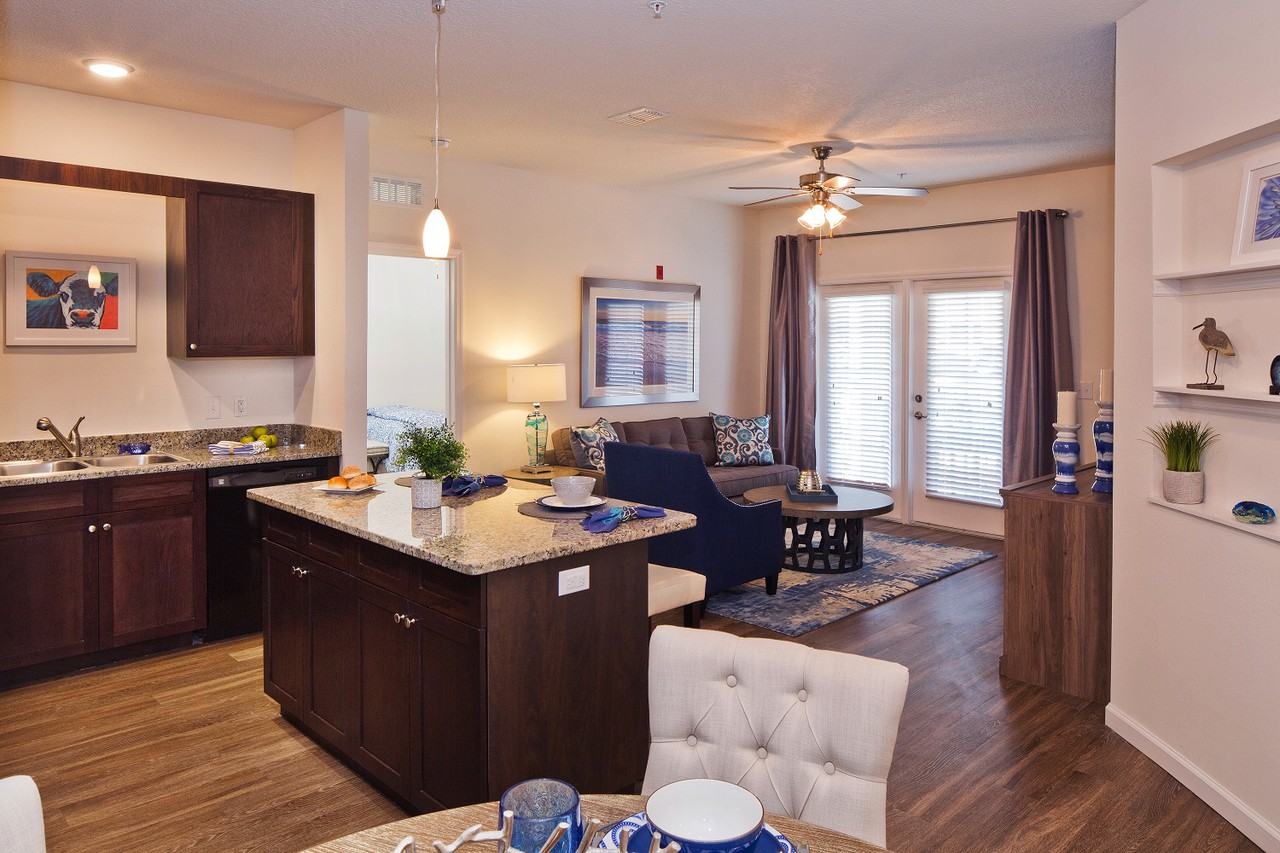 The Oaks at Southlake Commons - Photo 5 of 16