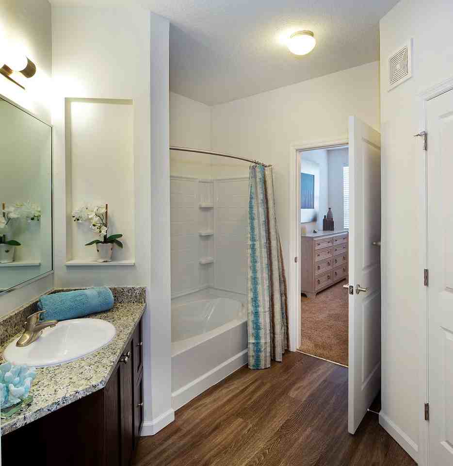 The Oaks at Southlake Commons - Photo 7 of 16