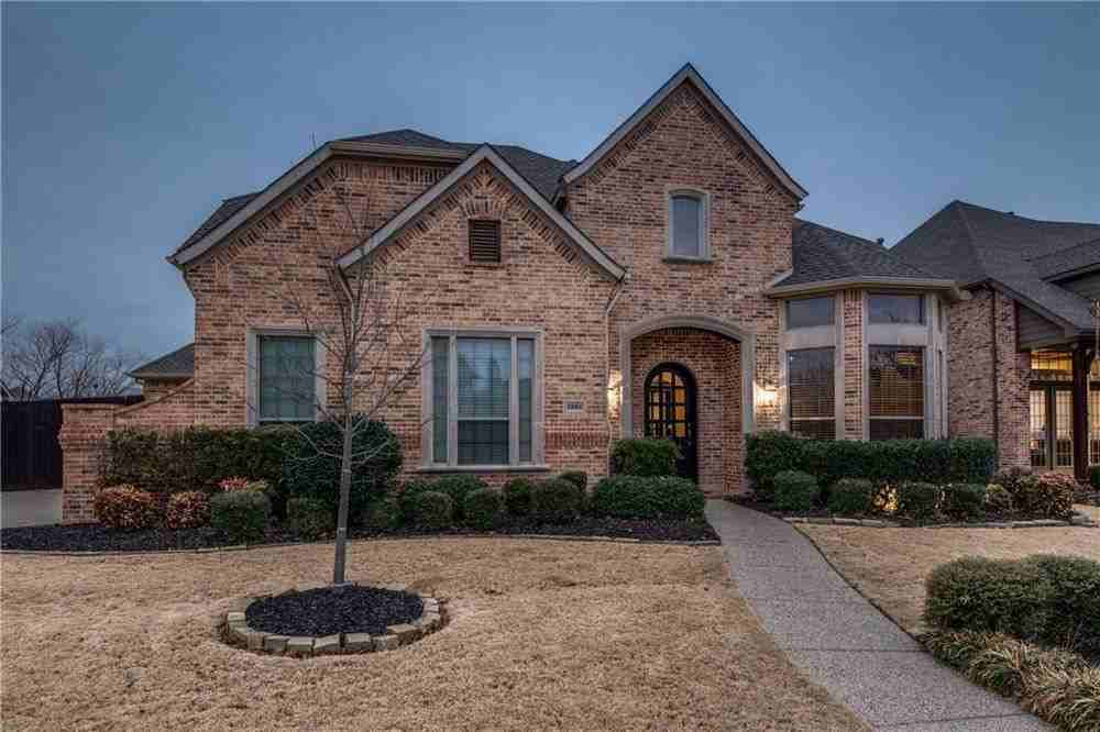 1261 Gladewater Dr - Photo 3 of 18