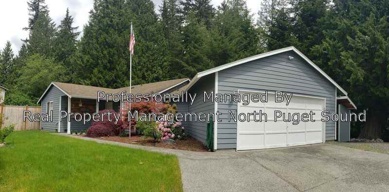 10721 7th Ave Se - Photo 3 of 20