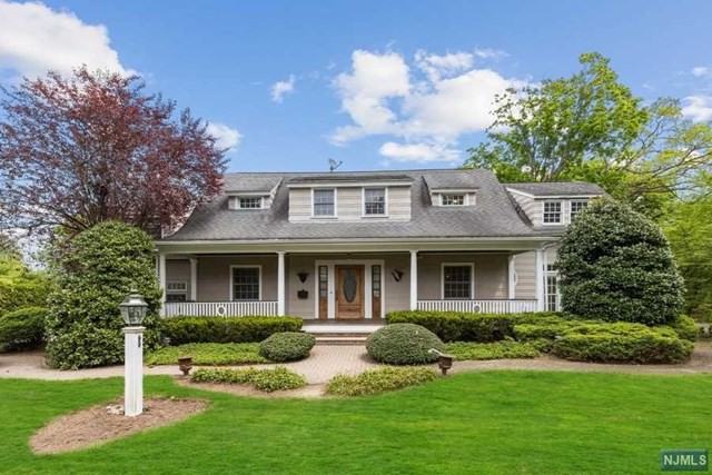 1 Haworth Dr - Photo 2 of 25