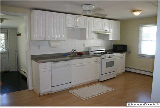 119 Ocean Ave - Photo 2 of 13