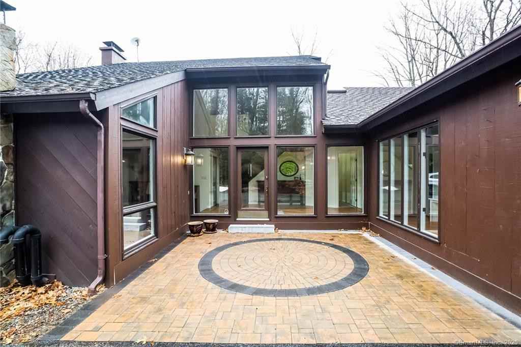 40 Stones Throw Rd - Photo 3 of 27