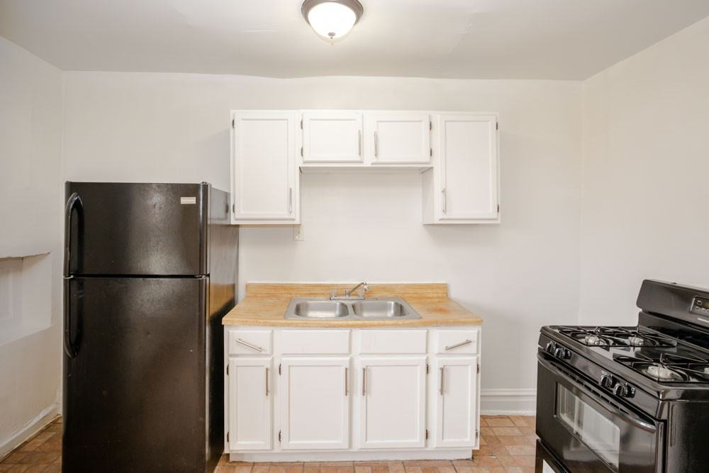 7202 S Michigan Ave - Photo 3 of 8