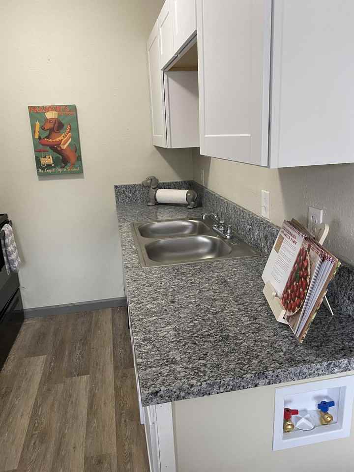 116 Tyler Ave - Photo 5 of 24