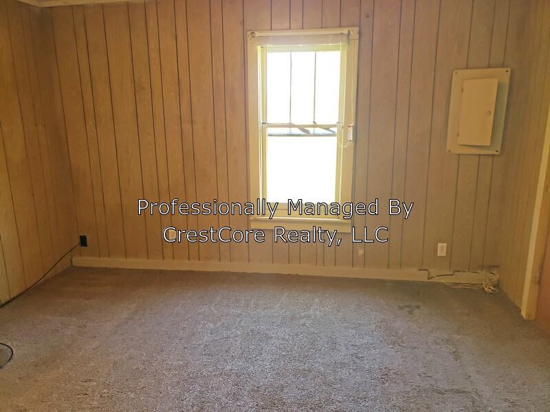 403 Bell Ave - Photo 3 of 9