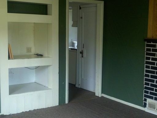 2148 Dixon Ave - Photo 3 of 13