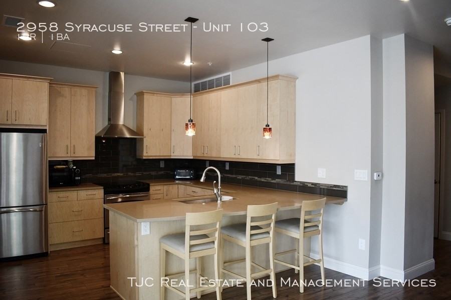2958 Syracuse St #103