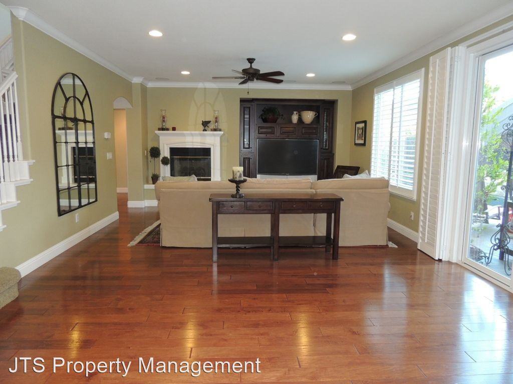 5026 Whistlers Bend Way - Photo 3 of 14