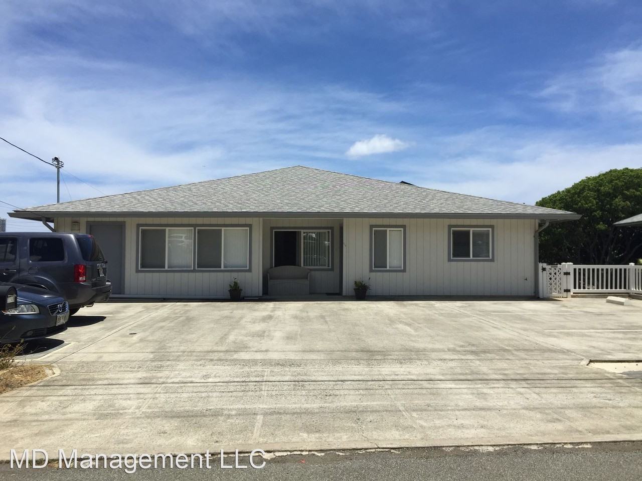 2249 Seaview Ave - Photo 2 of 40