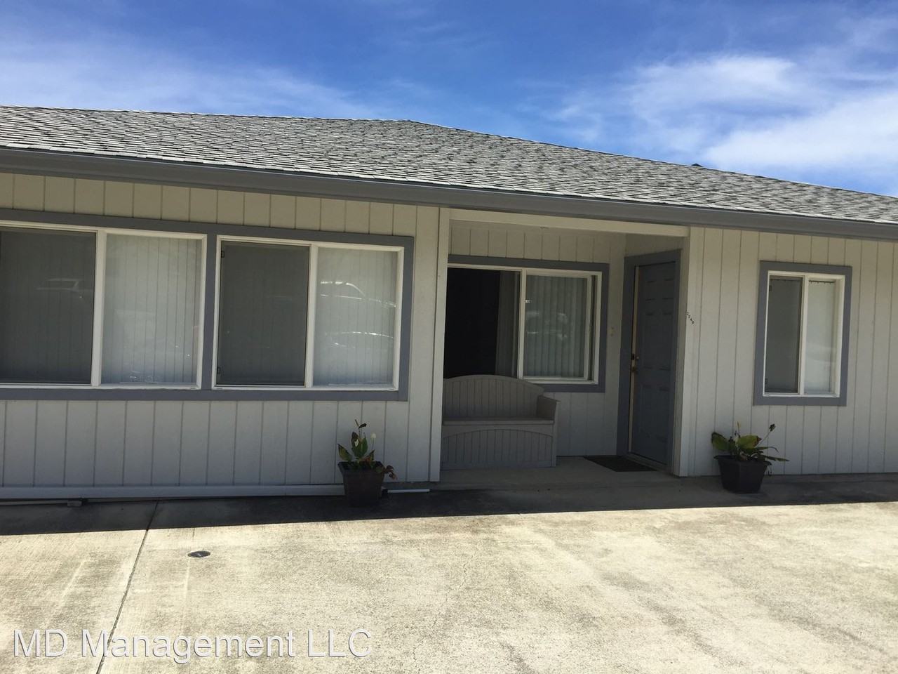 2249 Seaview Ave - Photo 3 of 40