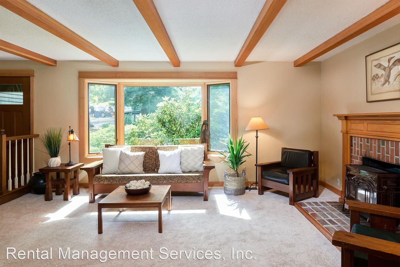 4325 Sw 48th Pl - Photo 2 of 26