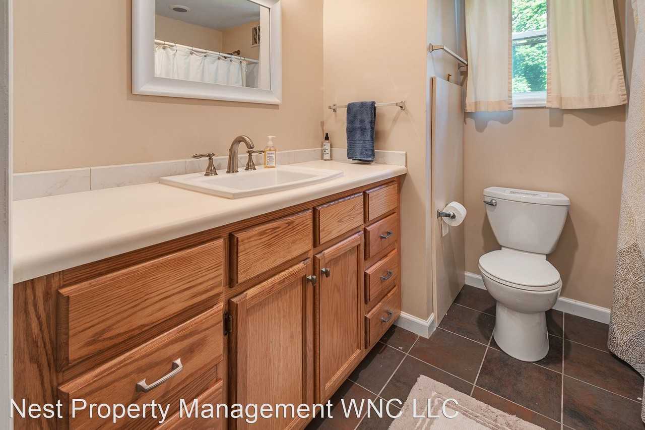 176 Chiles Ave - Photo 3 of 5