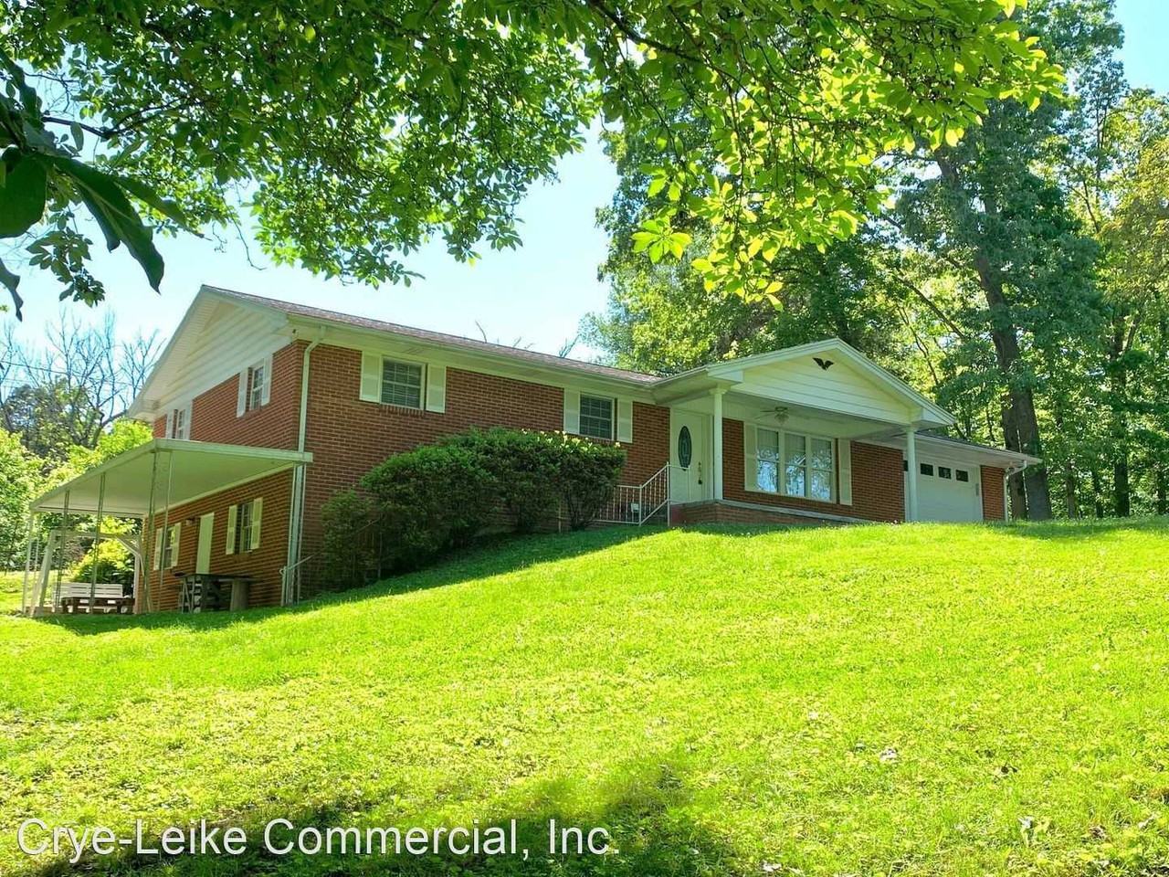 114 Poplar Ln. - Photo 2 of 32