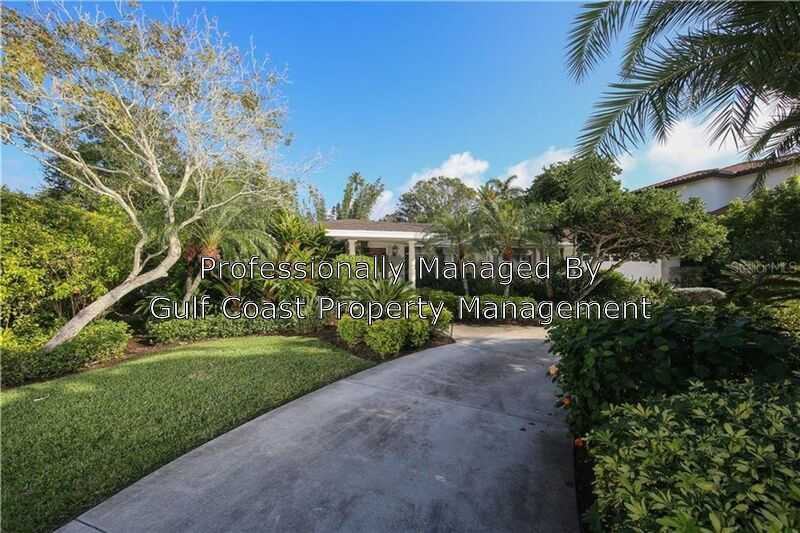 1735 Flower Dr - Photo 3 of 25