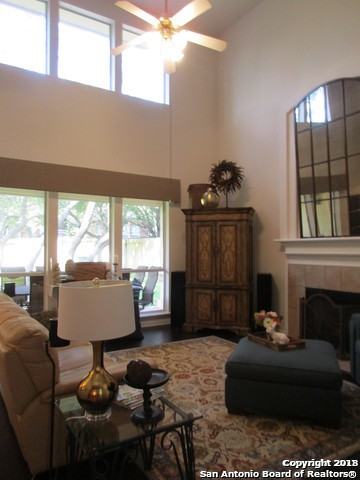 1110 Belclaire - Photo 3 of 22