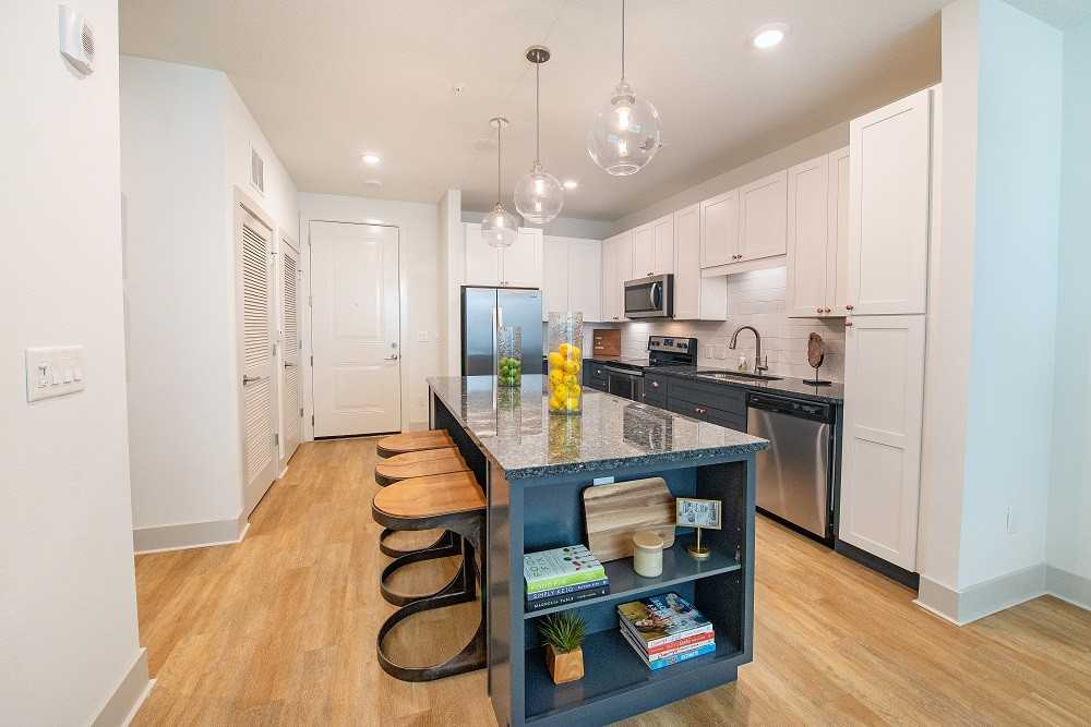 Riverside St. Johns Apartments 555 Gate Ln, Jacksonville, FL