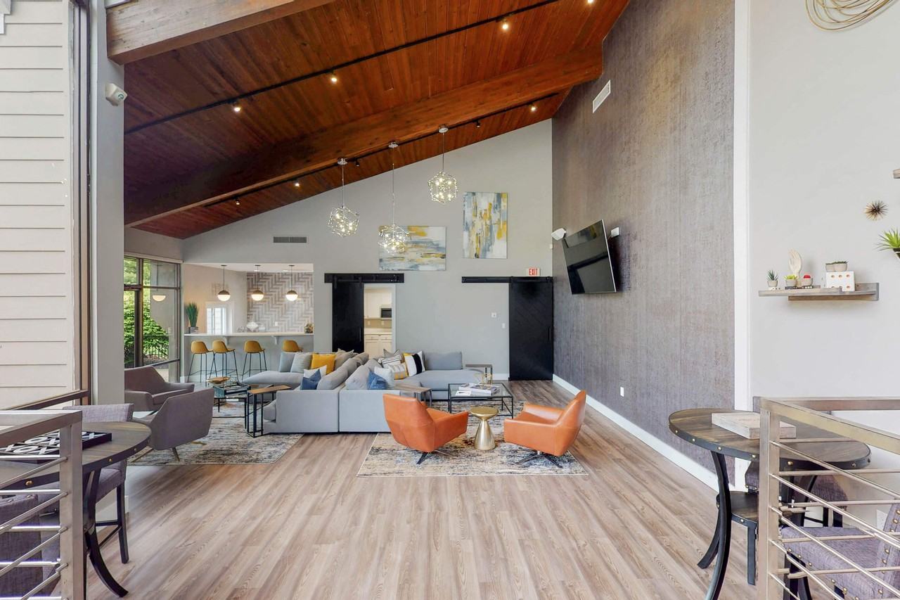 Fairland Crossing - Photo 2 of 33