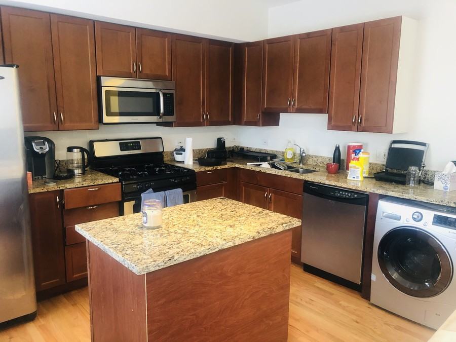 1150-56 W Cornelia/3501-03 N Racine - Photo 3 of 15