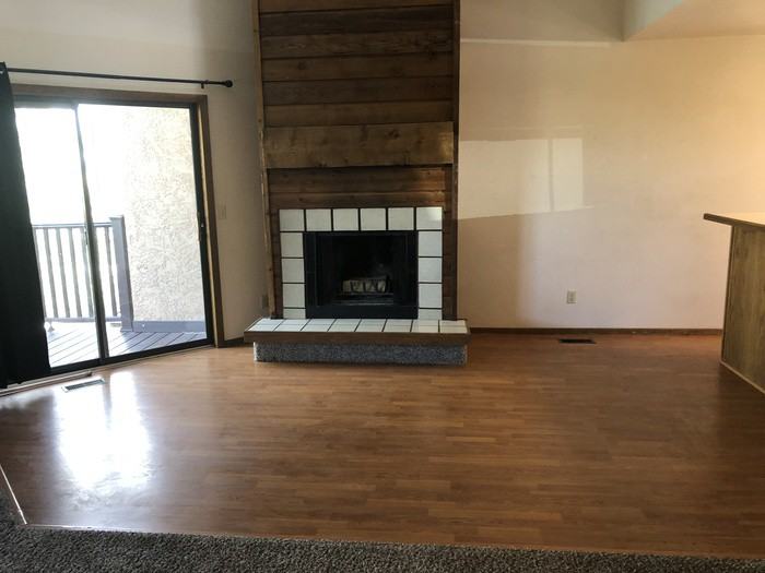 826 Pebblewood Dr - Photo 2 of 15