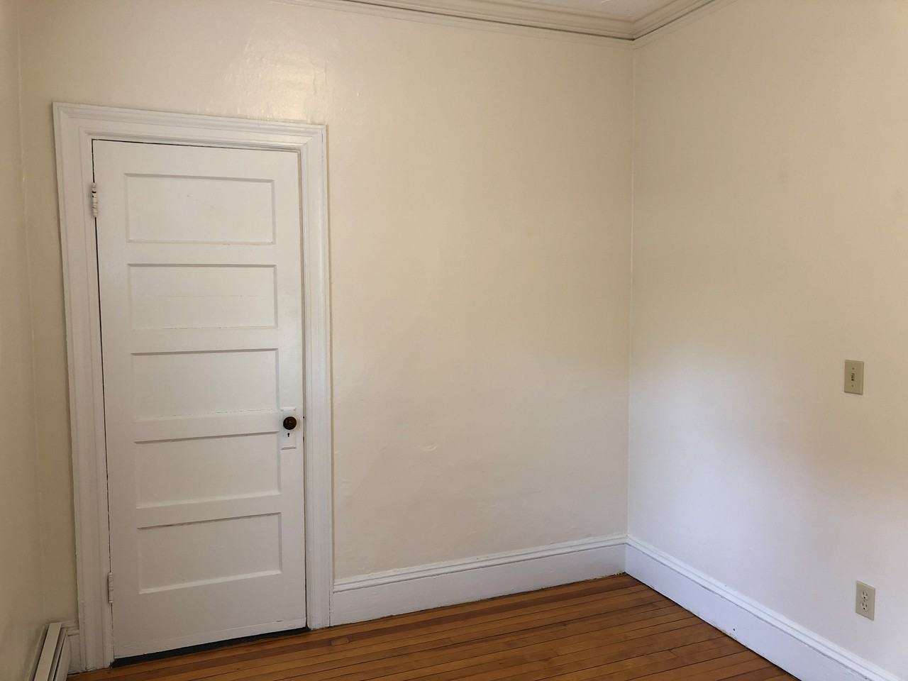 259 Woodford Street ##5 - Photo 3 of 15