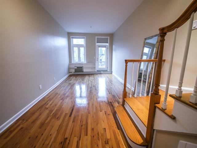 218 Madison St - Photo 2 of 13