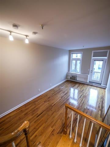 218 Madison St - Photo 3 of 13