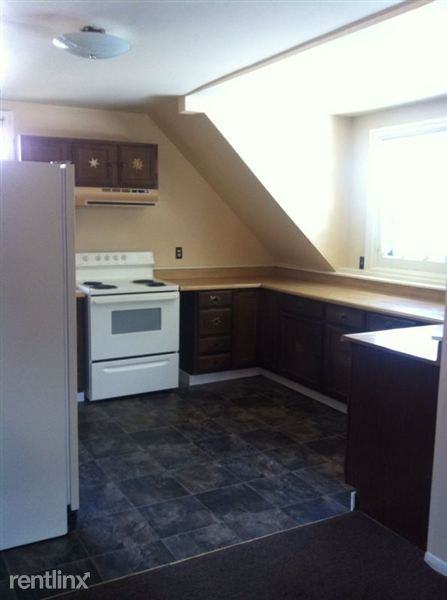 1115 Lake Ave - Photo 3 of 8