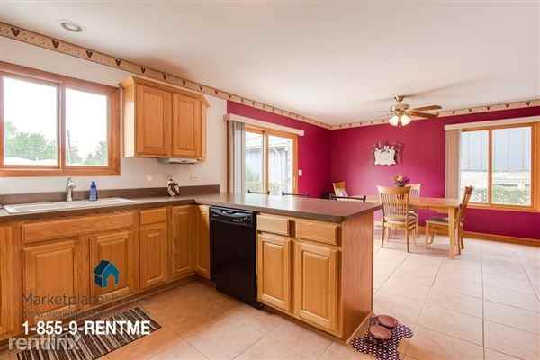 11130 S Leamington Ave - Photo 3 of 20