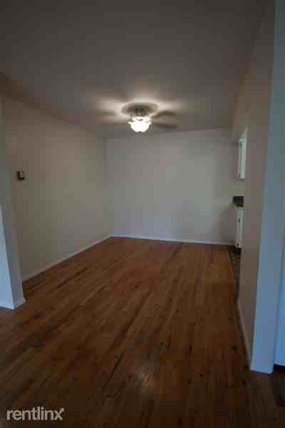 26760 Joy Rd #E5 - Photo 3 of 8