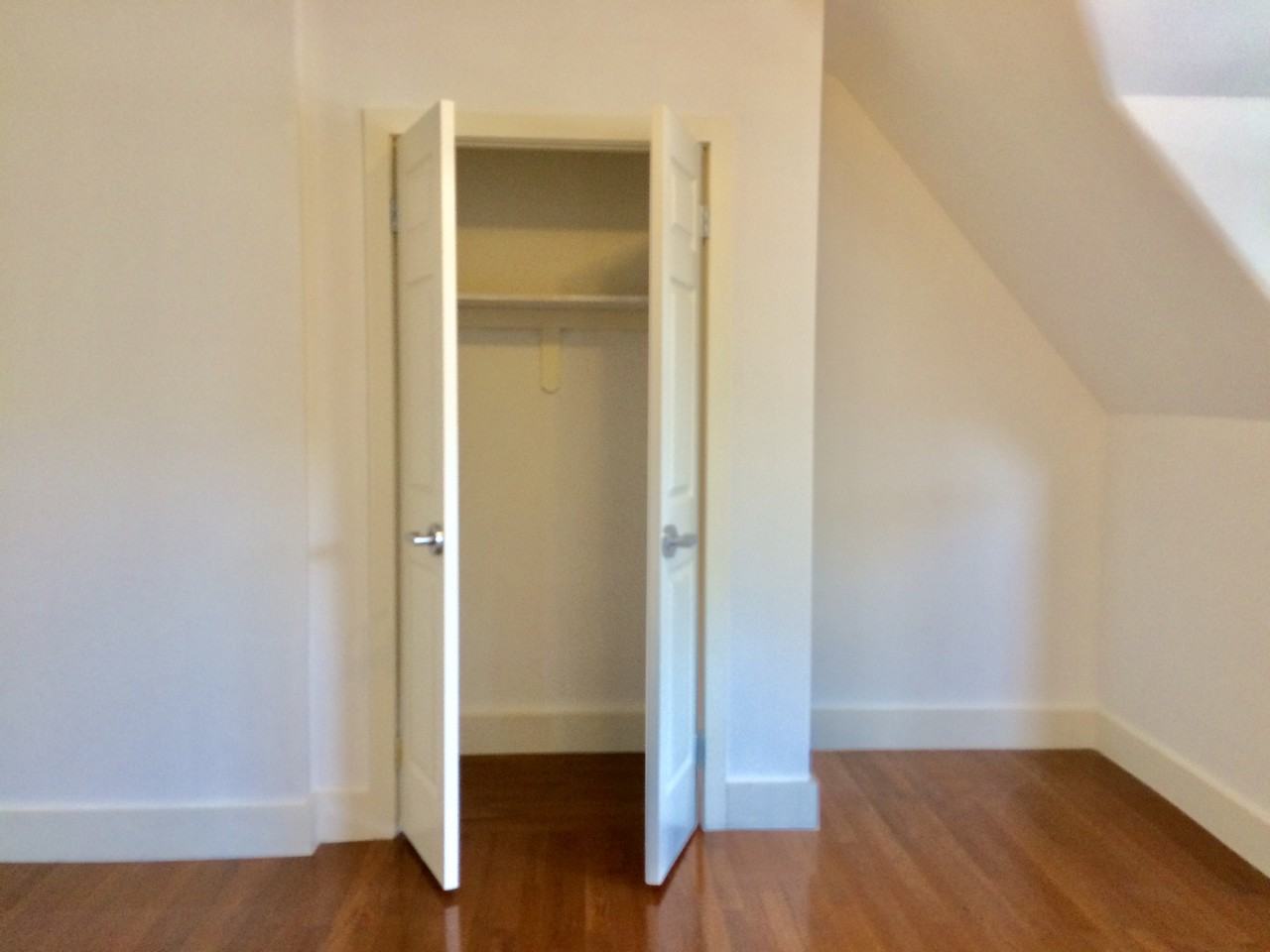 78-52 81st Street - Photo 3 of 7