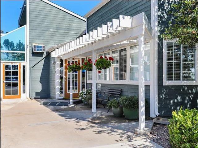 1187 S Beech Dr - Photo 4 of 21