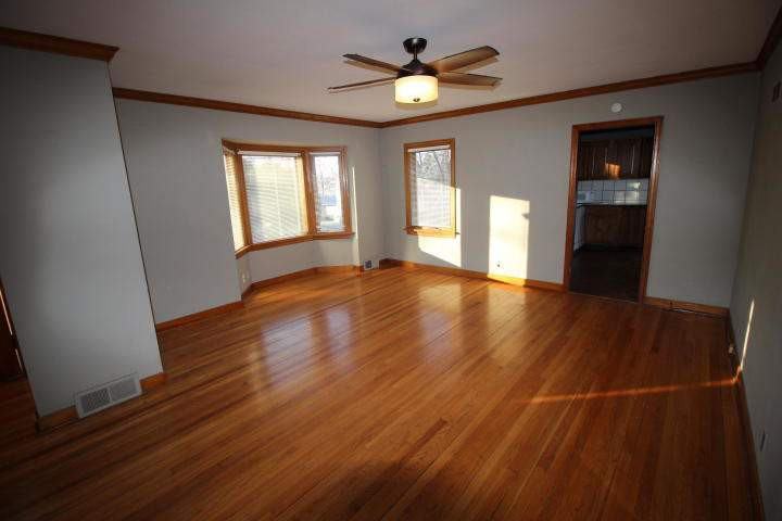 65 Cedar Point Dr - Photo 2 of 10