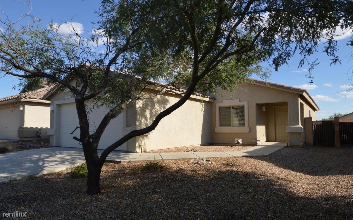 6815 W Quailwood Way