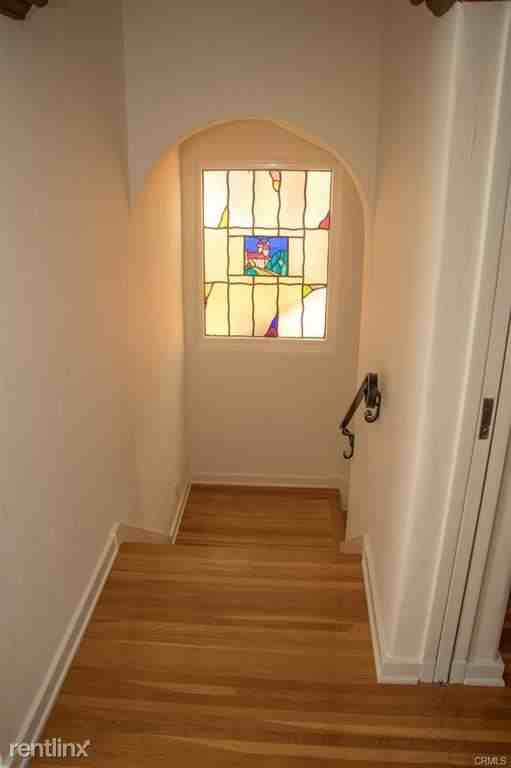 3324 E 1st St - Photo 3 of 10