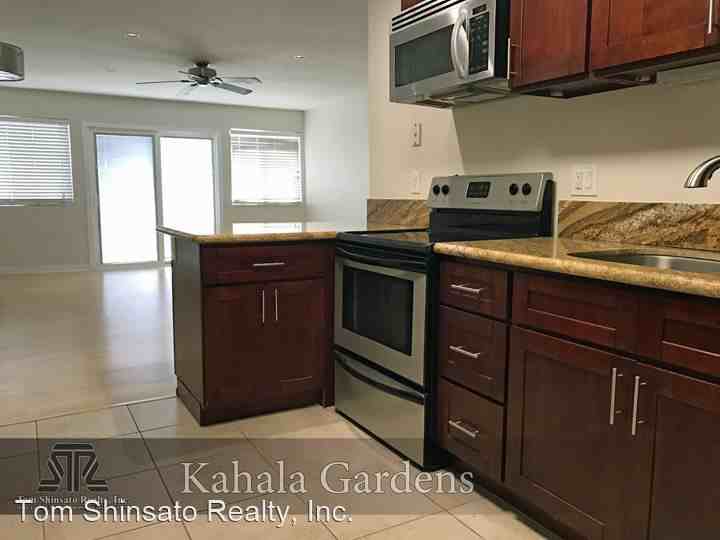Kahala Gardens 1244-C Hunakai Street - Photo 3 of 11