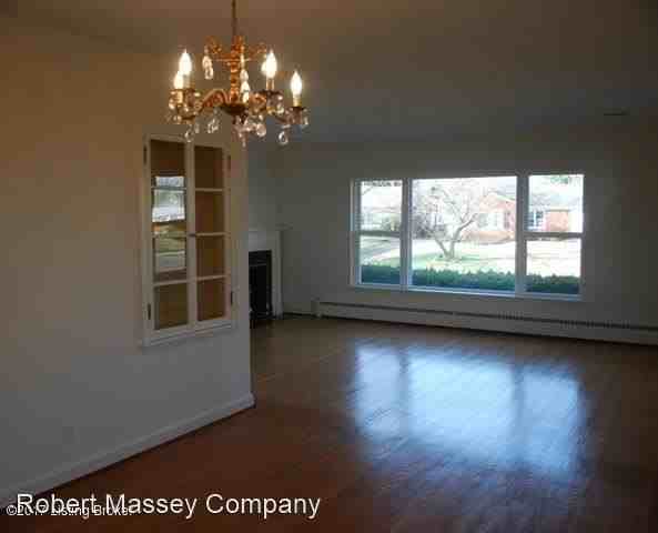 713 Indian Ridge Rd - Photo 2 of 11