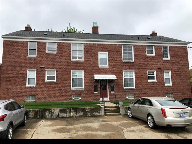 21730 Snow Ave - Photo 2 of 24