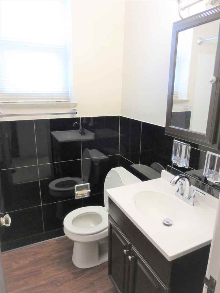 5712 Phillips Ave #B8 - Photo 3 of 41