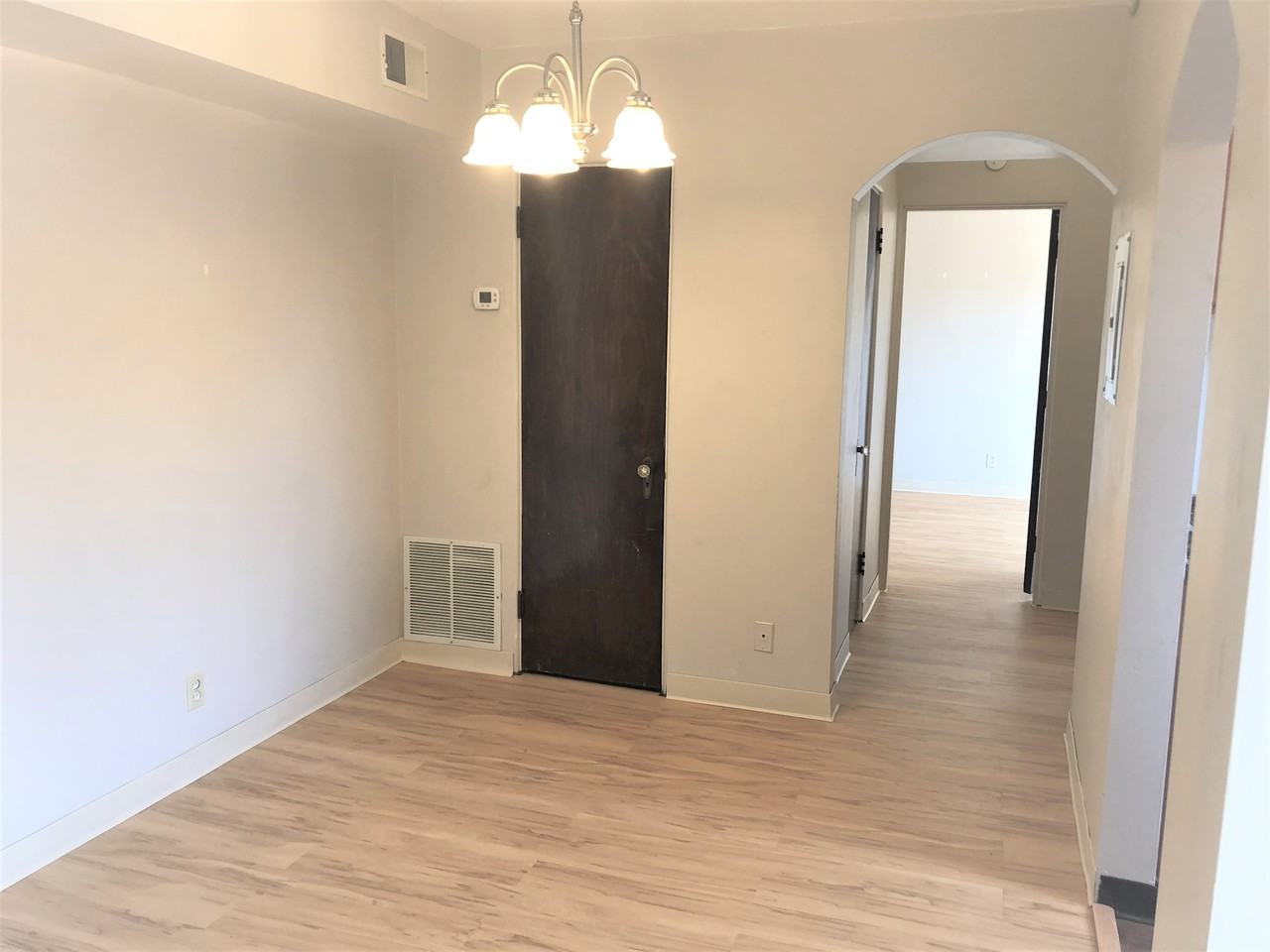 5712 Phillips Ave #B8 - Photo 2 of 41