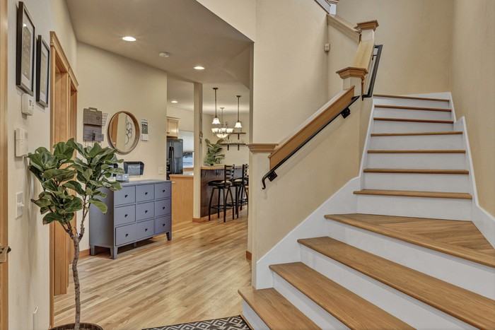 918 Sw Austin St - Photo 2 of 22