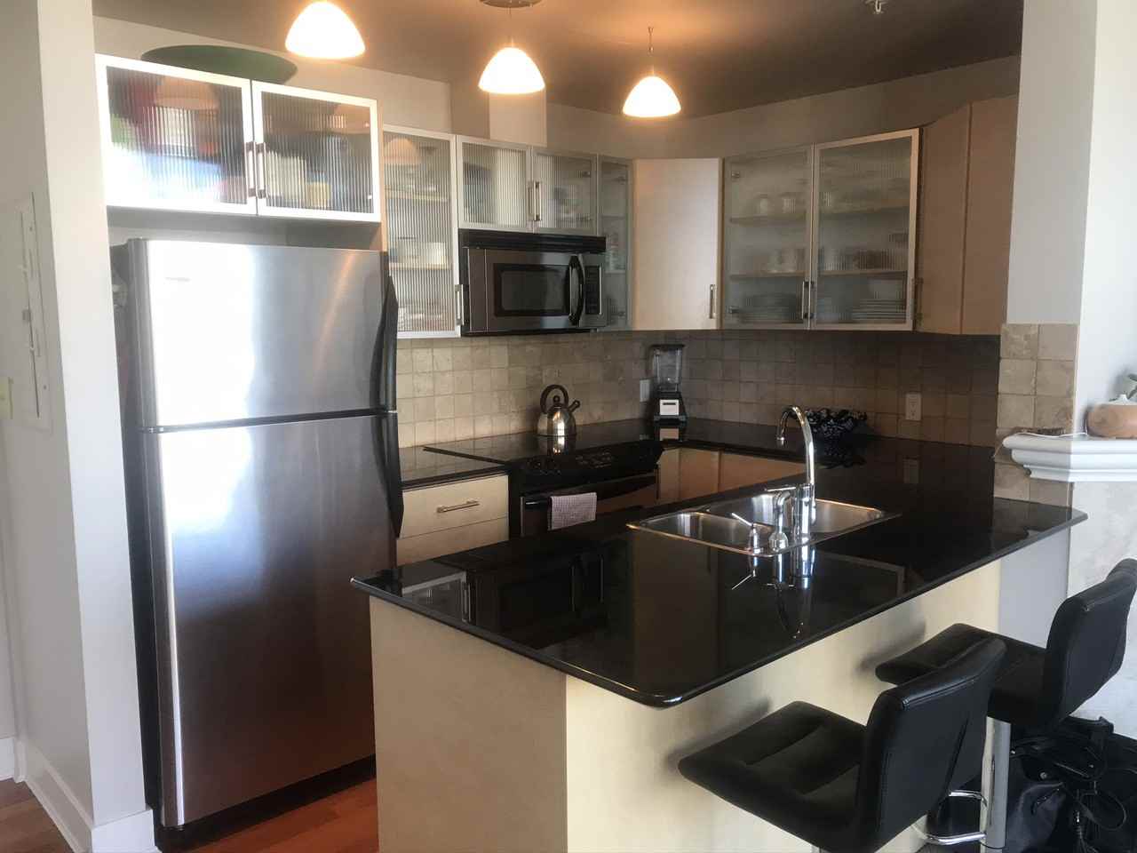 845 Yates St #606 - Photo 6 of 13