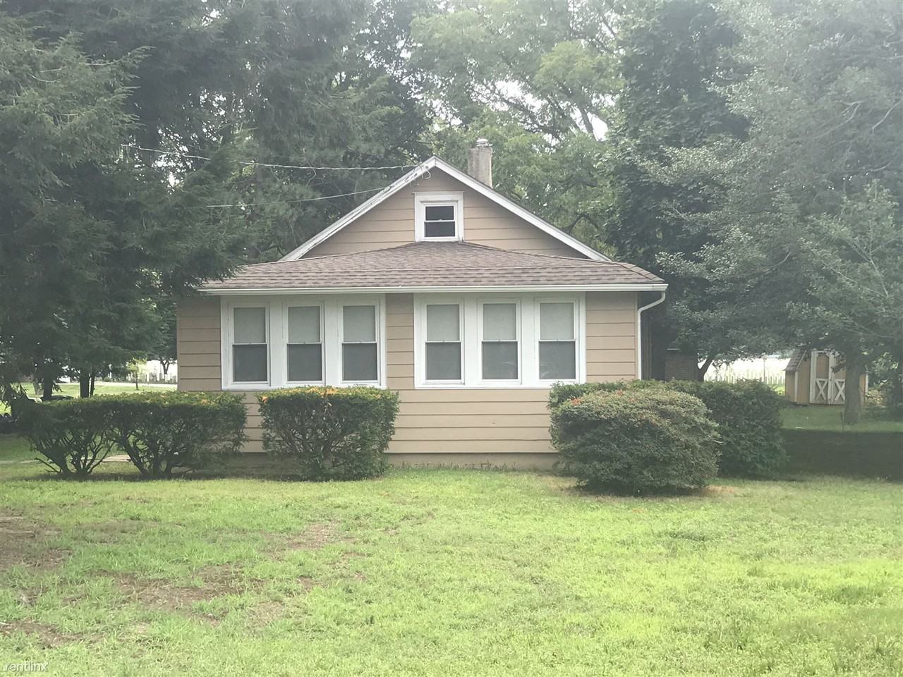 302 W Franklin Ave - Photo 2 of 11