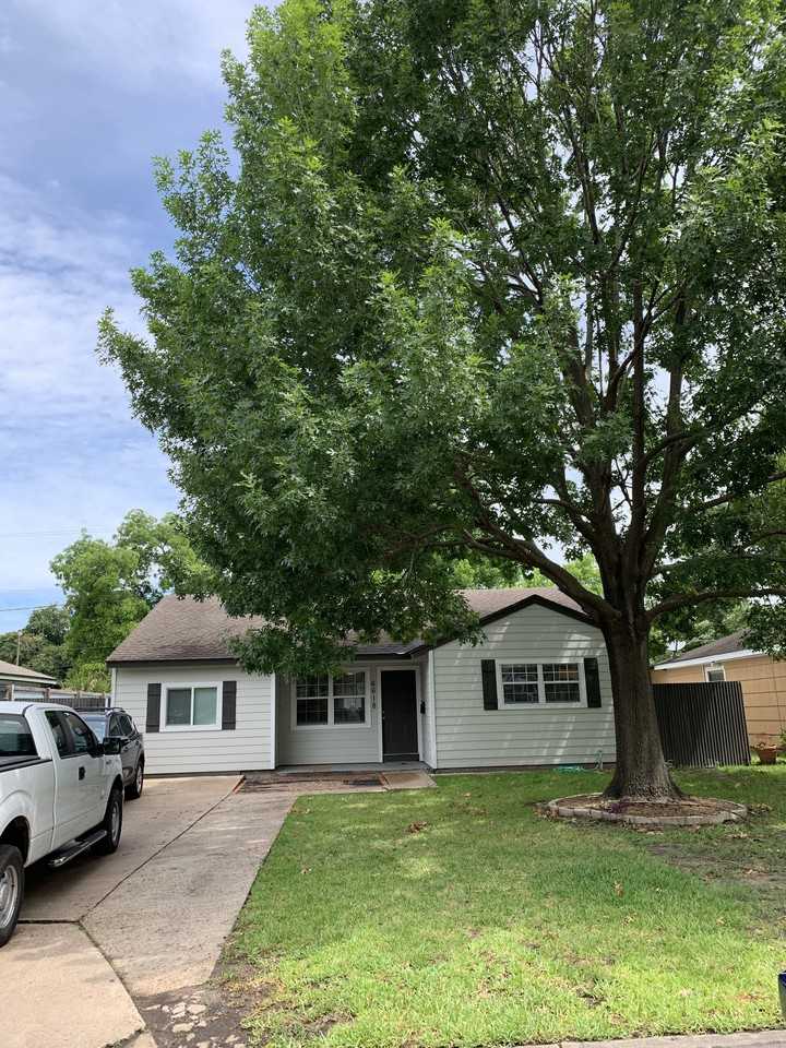 6618 Clemson St - Photo 2 of 38